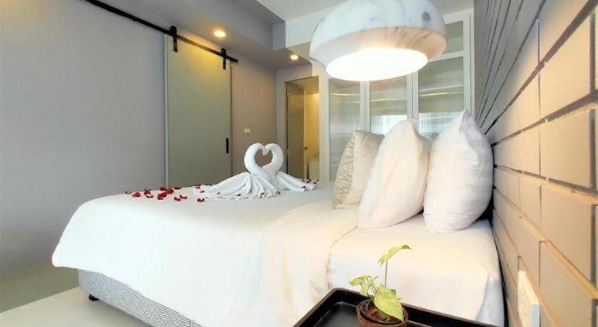 Silom Hotel 2*