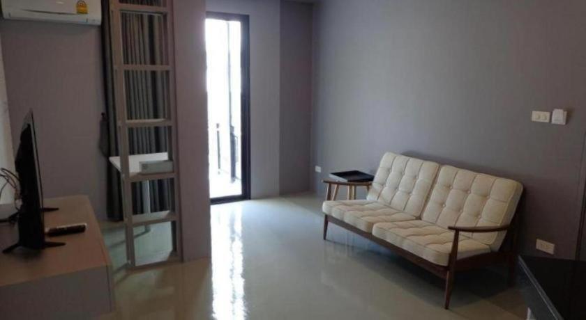 Hotel Silom 2*