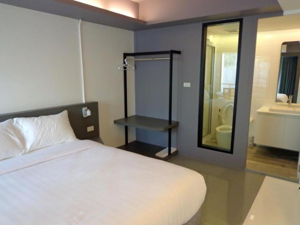 Hotel Silom 2*